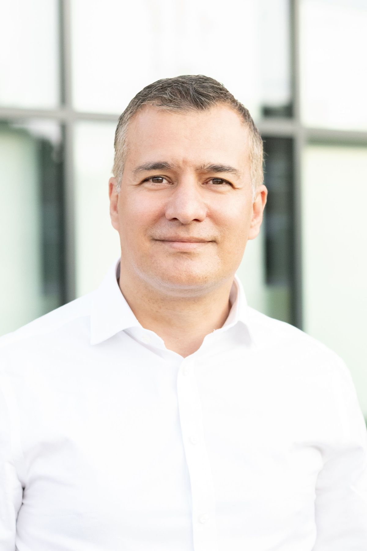 Umut Selvi-Kingdon - Founder of Lean-Agile Digital Services